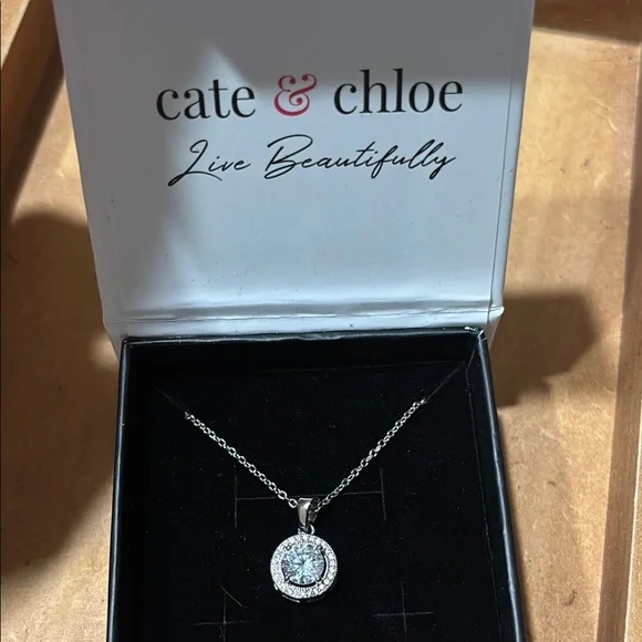 Necklace - Picture 1 of 1